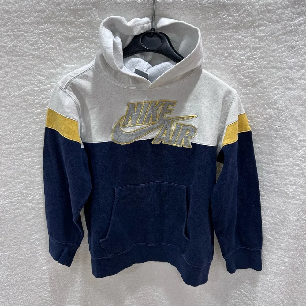 Boys Medium Nike Sweatshirt Hoodie